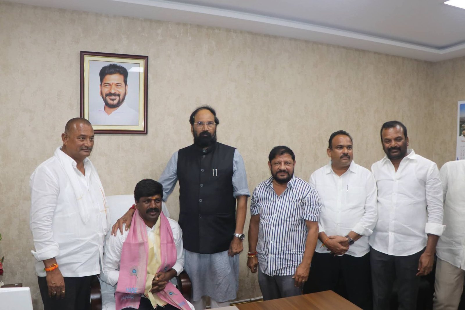 అసెంబ్లీ ప్రాంగణంలో.... ఎమ్మెల్యే వీరేశం నూతన *"విప్ ఛాంబర్"* ప్రారంభం.  - పాల్గొన్న  మంత్రులు, ఎమ్మెల్యేలు, ప్రముఖులు. - Additional Image