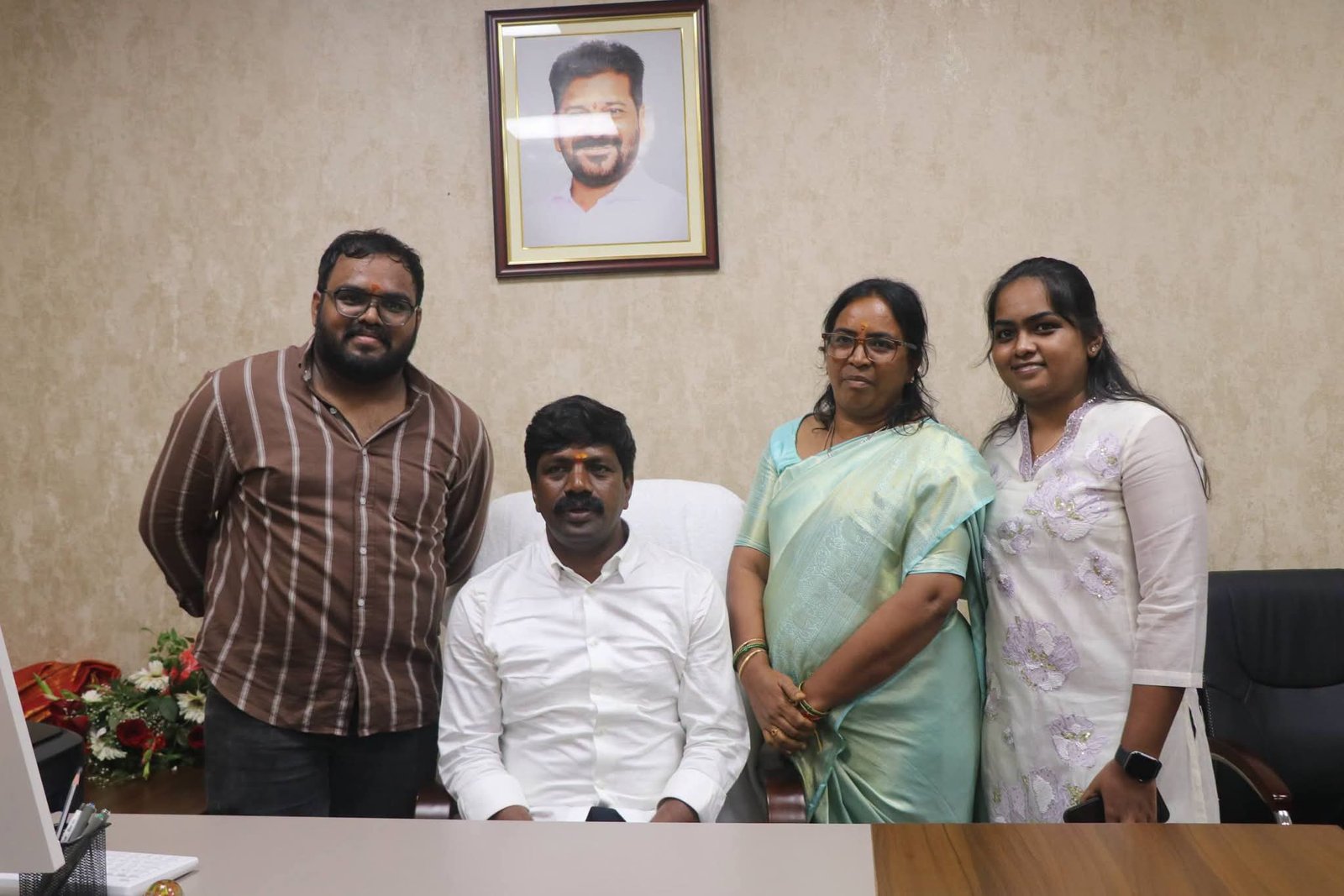 అసెంబ్లీ ప్రాంగణంలో.... ఎమ్మెల్యే వీరేశం నూతన *"విప్ ఛాంబర్"* ప్రారంభం.  - పాల్గొన్న  మంత్రులు, ఎమ్మెల్యేలు, ప్రముఖులు. - Additional Image