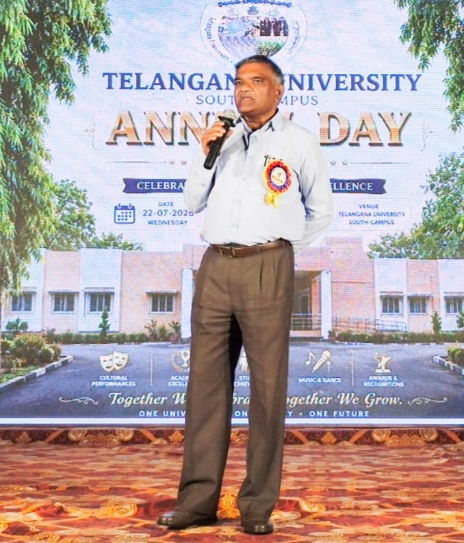 విద్యార్థులు అన్ని రంగాల్లో రాణించాలి.   - టీయూ రిజిస్ట్రార్ యాదగిరి.- టీయూ దక్షిణ ప్రాంగణంలో ఘనంగా "తరంగ్–2026" వార్షికోత్సవం. - Additional Image