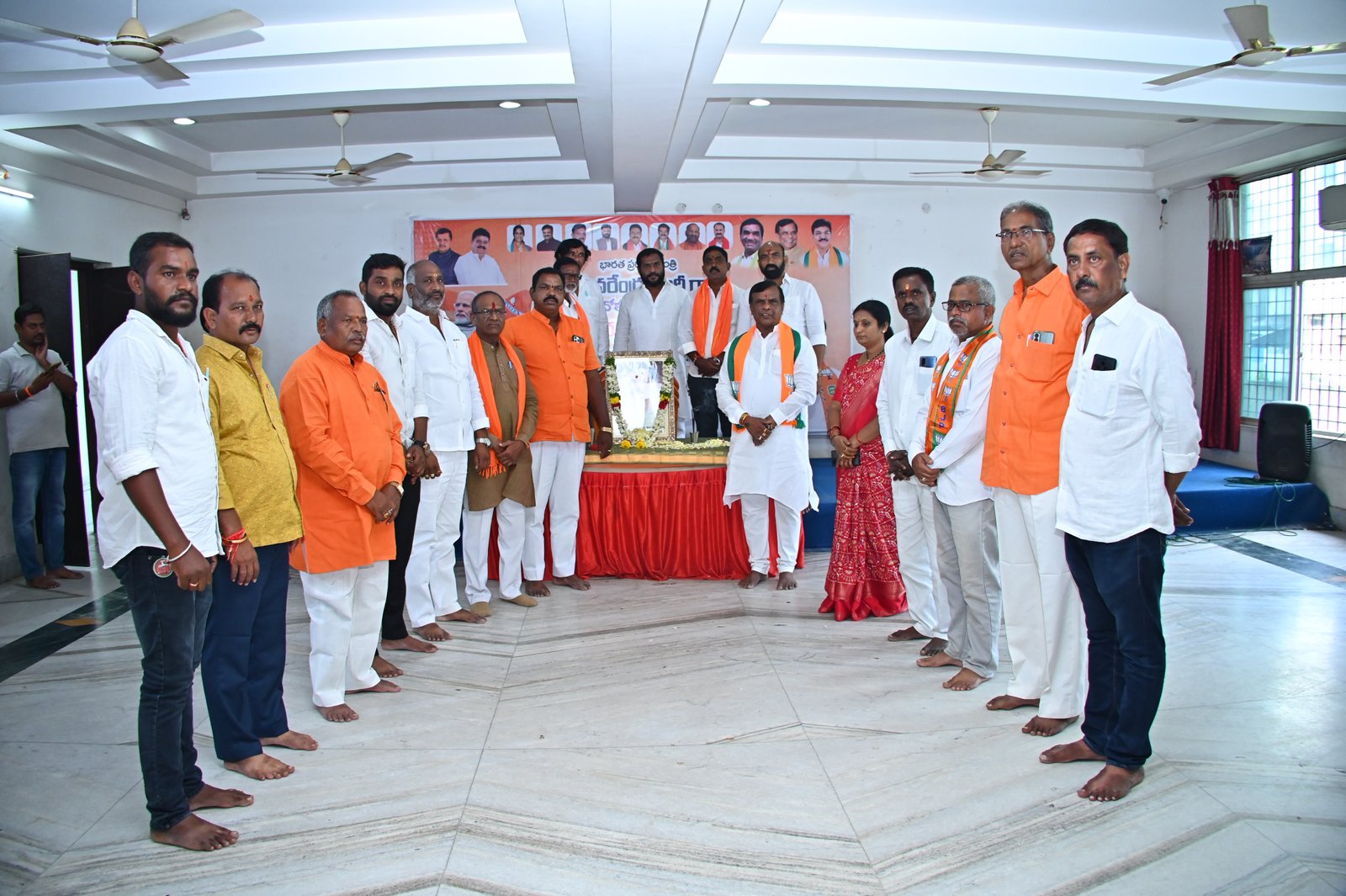 అంత్యోదయ సిద్దాంతం ఎంతో గొప్పది..   * దీన్ దయాళ్ ఉపాధ్యాయ జయంతి సందర్భంగా ఎమ్మెల్యే ధన్ పాల్... - Additional Image